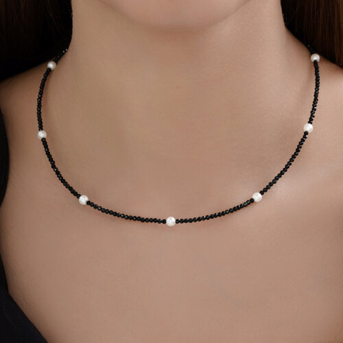 Колье из серебра со шпинелью и синтетическим жемчугом - фото 3