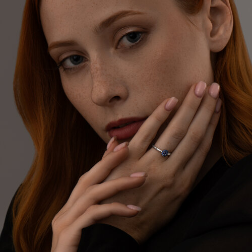 Кольцо из серебра с фианитами - фото 4