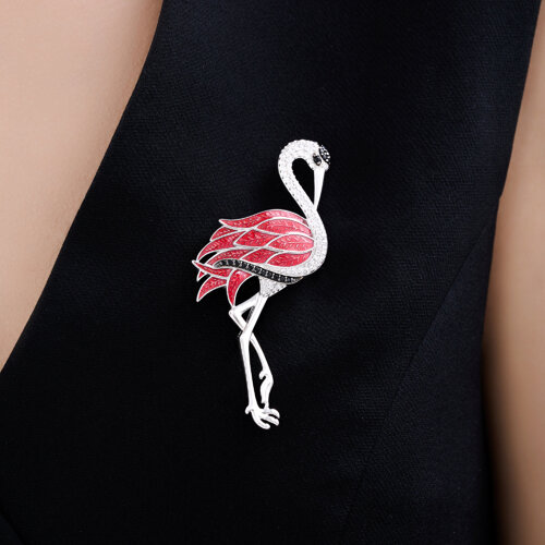 Брошь из серебра с фианитами и эмалью - фото 3