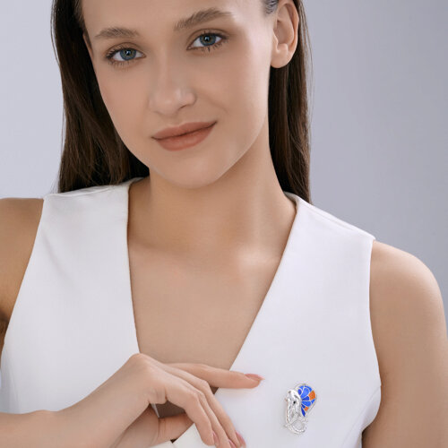 Брошь из серебра с фианитами и эмалью - фото 4