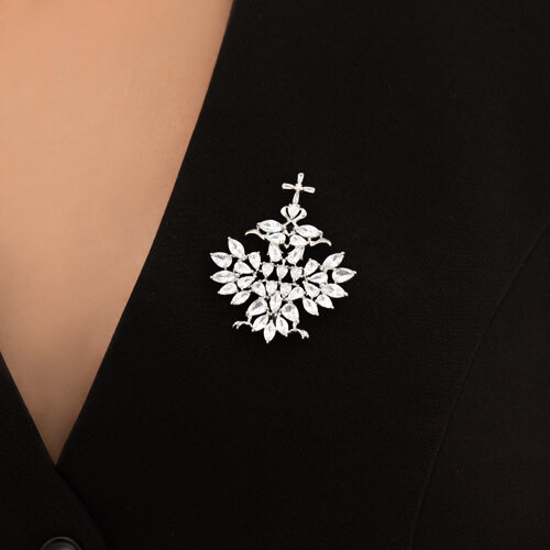 Брошь из серебра с фианитами - фото 3