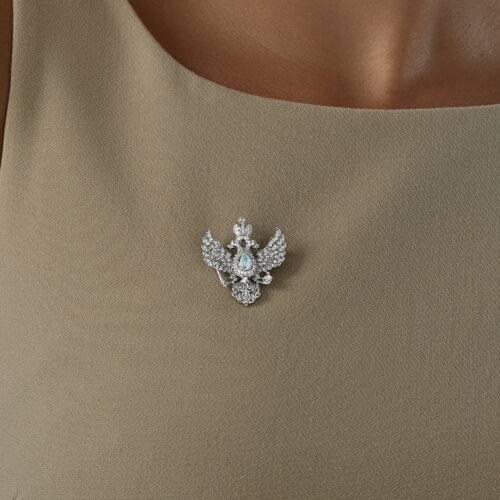 Брошь из серебра с фианитами - фото 2