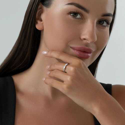 Кольцо из серебра с фианитами - фото 4